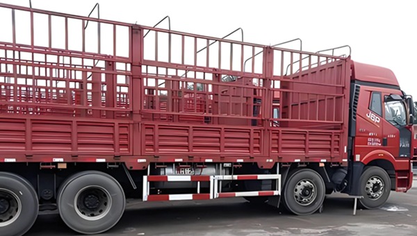 找9.6米高欄貨車(chē)